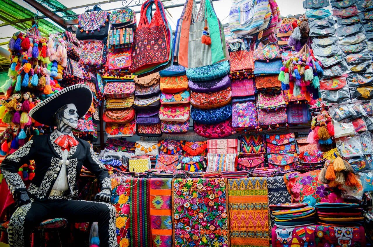 Mercados tradicionales del Estado de México: Colores y sabores en Valle de Bravo